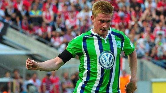 历史上中锋20分+10助攻场次：约基奇165次断档领跑