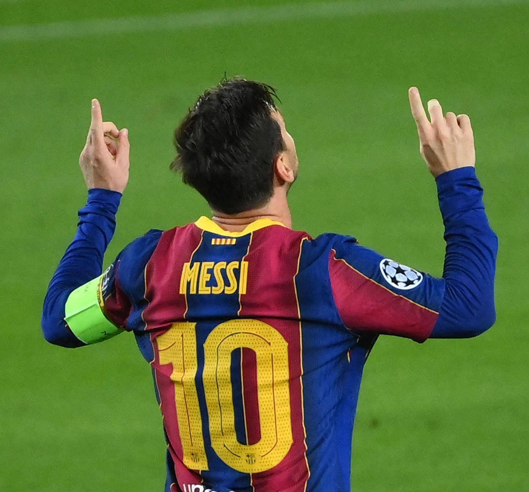 天刀手游全新赛年《万象》今日启幕，新门派、新玩法、新外观携海量精彩福利破卷而来！