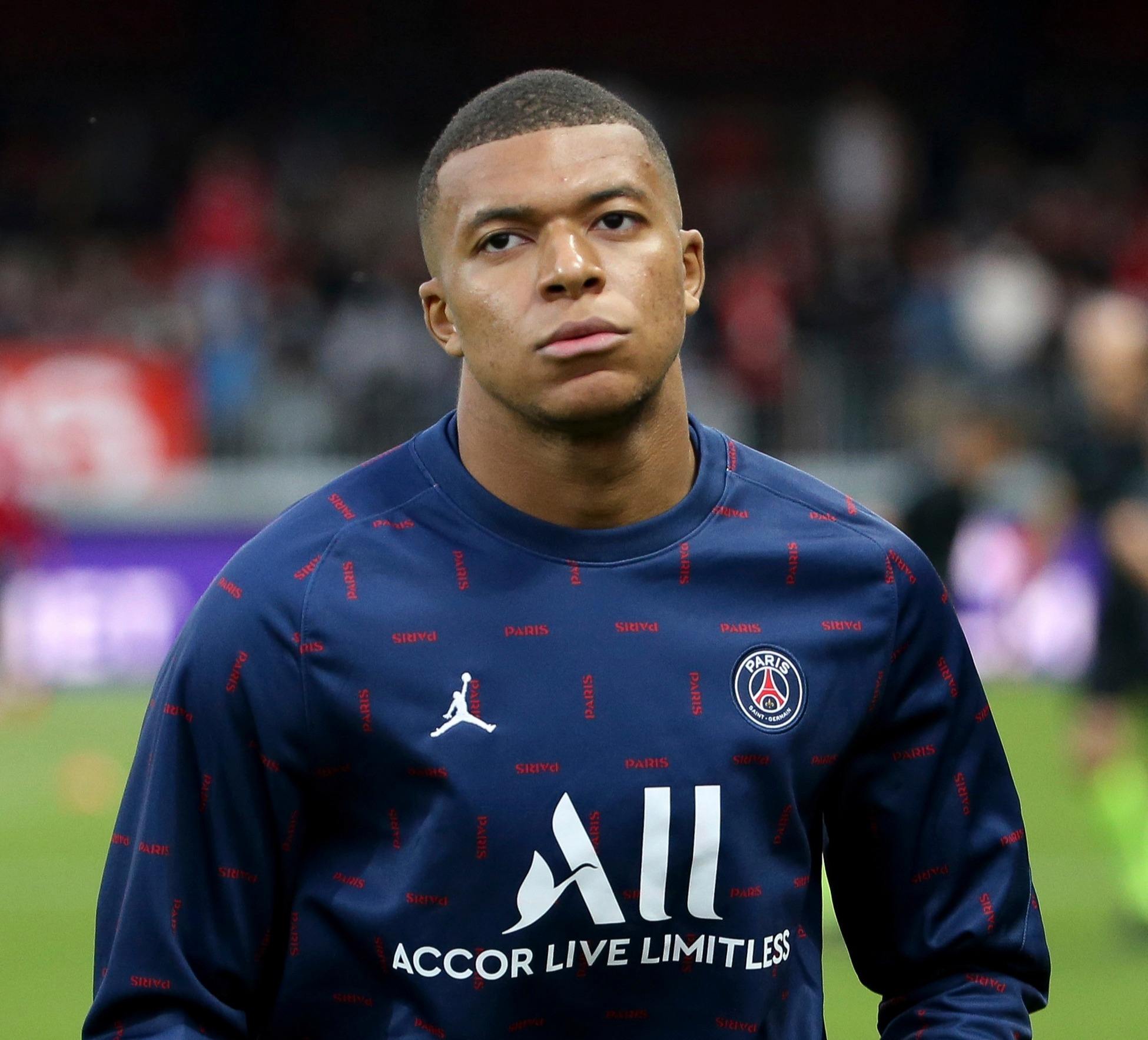 荷兰4-0立陶宛晋级美加墨世界杯，加克波、赖因德斯传射