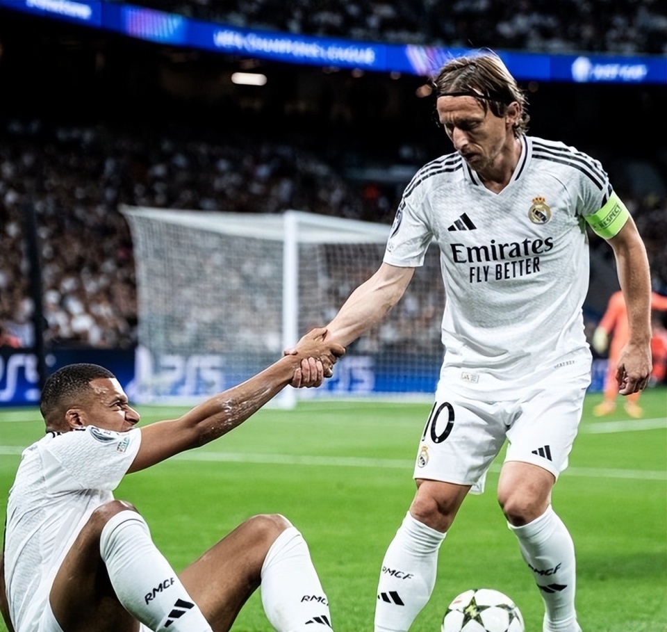 豪门队长批评密集赛程：球员不是机器