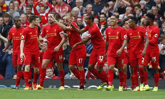 巴特勒18+6+7完爆爵士核心，库里31分对飙乔治，勇士主场静待火箭