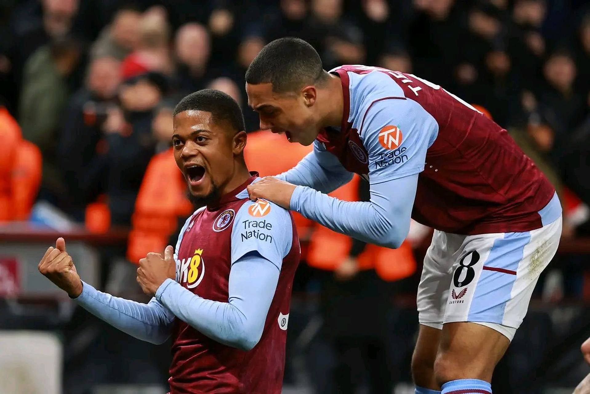 波兰主帅：莱万能在11月出场；巴萨和弗里克没对他感到不满