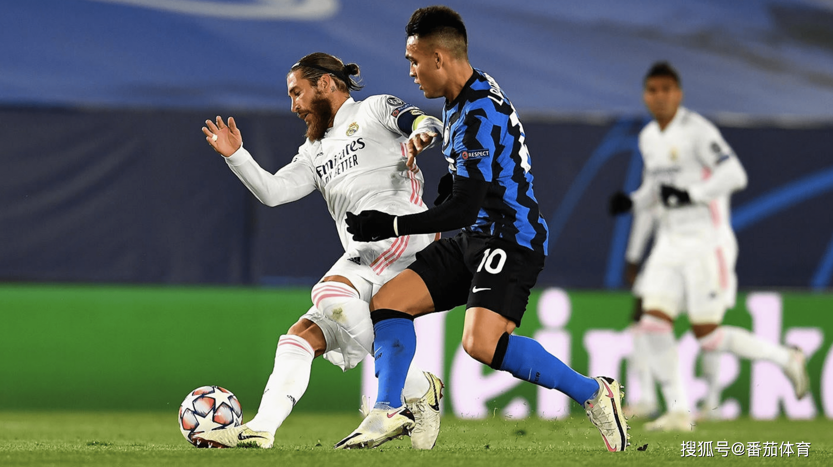 杨瀚森带女友赴美引发争议，好友崔永熙称其应专注篮球，网友支持其在球场表现。